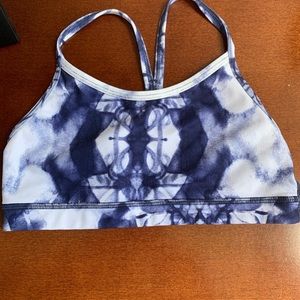 LULULEMON sports bra
